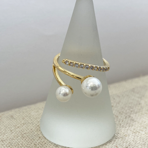 Pearls & Crystal Band Swirl Ring